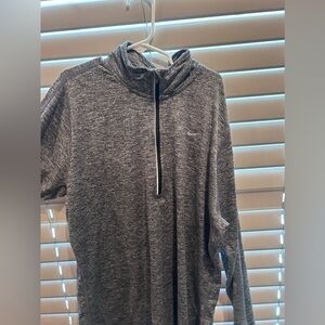Nike long sleeve quarter zip dry fit